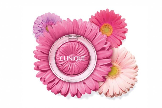 クリニーク“ガーベラ型”チーク「クリニーク チーク ポップ」にピンクの新色＆限定色 | 写真