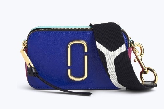 マーク ジェイコブス18秋の新作バッグ「スナップショット」や「ヒップ ショット」が新色で登場