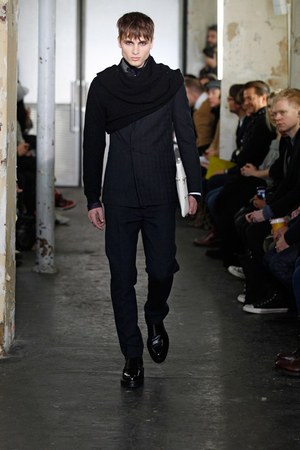 3.1 フィリップ リム(3.1 Phillip Lim) 2012-13年秋冬 メンズコレクション  - 写真28