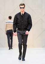 バーバリー プローサム 2013年春夏メンズコレクション - 華やかカラーでハッピーな日々を｜写真12