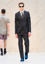 バーバリー プローサム 2013年春夏メンズコレクション - 華やかカラーでハッピーな日々を｜写真29