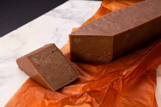 大阪マリオット都ホテル、マロンクリームをその場で絞るモンブランが登場｜写真3