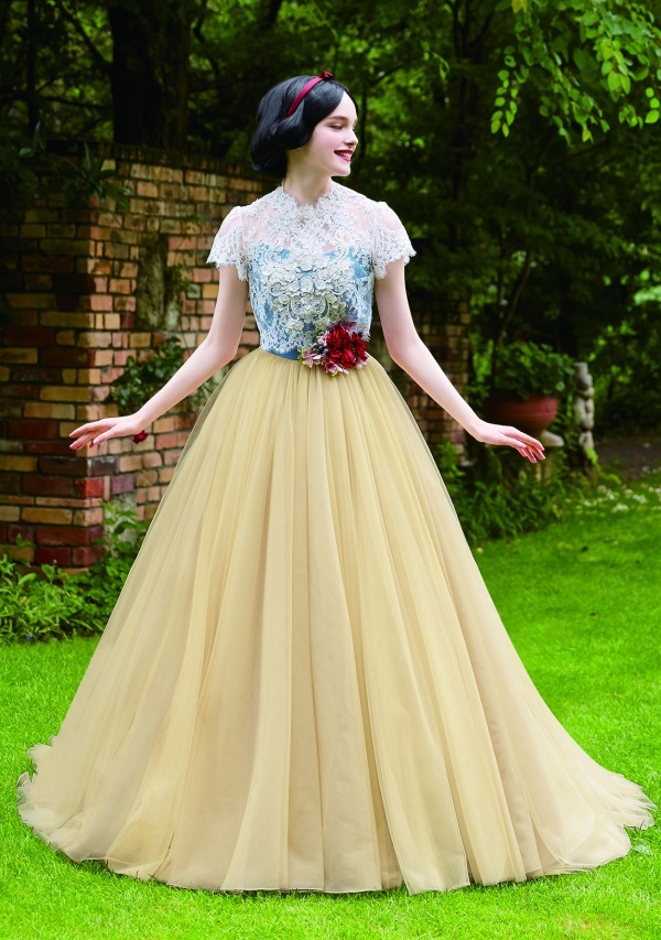 ディズニープリンセスの新作ウエディングドレス、"ティンカー・ベル"が着想のフェアリーなデザイン｜写真37
