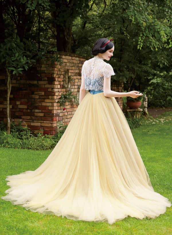 ディズニープリンセスの新作ウエディングドレス、"ティンカー・ベル"が着想のフェアリーなデザイン｜写真49