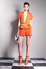 ヴィクター＆ロルフ 2013年リゾートコレクション - ハリウッド女優の輝きを色彩とシルエットで表現｜写真2