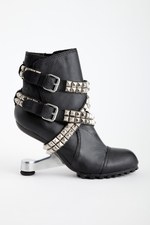 ユナイテッド ヌードが伊勢丹Re-styleに登場、日本限定デザインシューズも7月に発売｜写真2