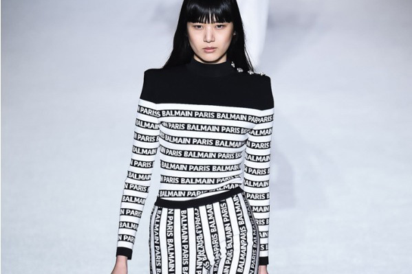 2018年冬の細見え"ストライプパンツ"活用コーデ - 着膨れを恐れずに重ね着楽しむ