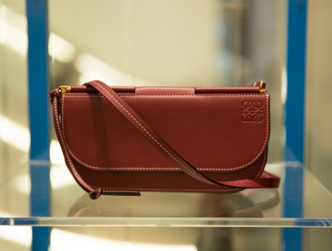 ロエベ(LOEWE) ゲート｜写真13