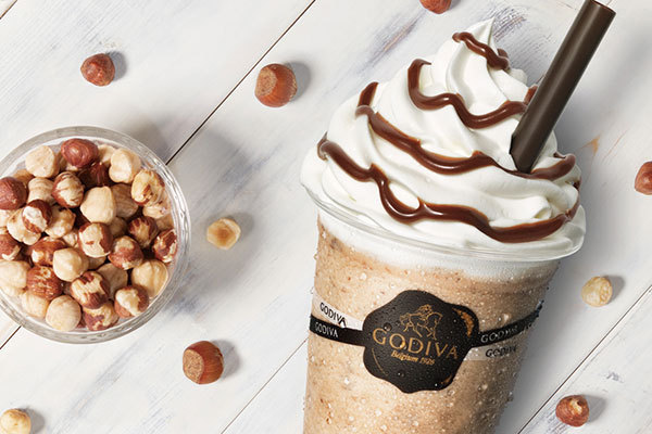 ゴディバ「ミルクチョコレート ヘーゼルナッツ」