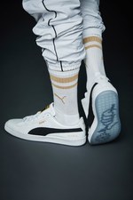 写真16/30｜プーマ×BTS(防弾少年団)、コラボスニーカー