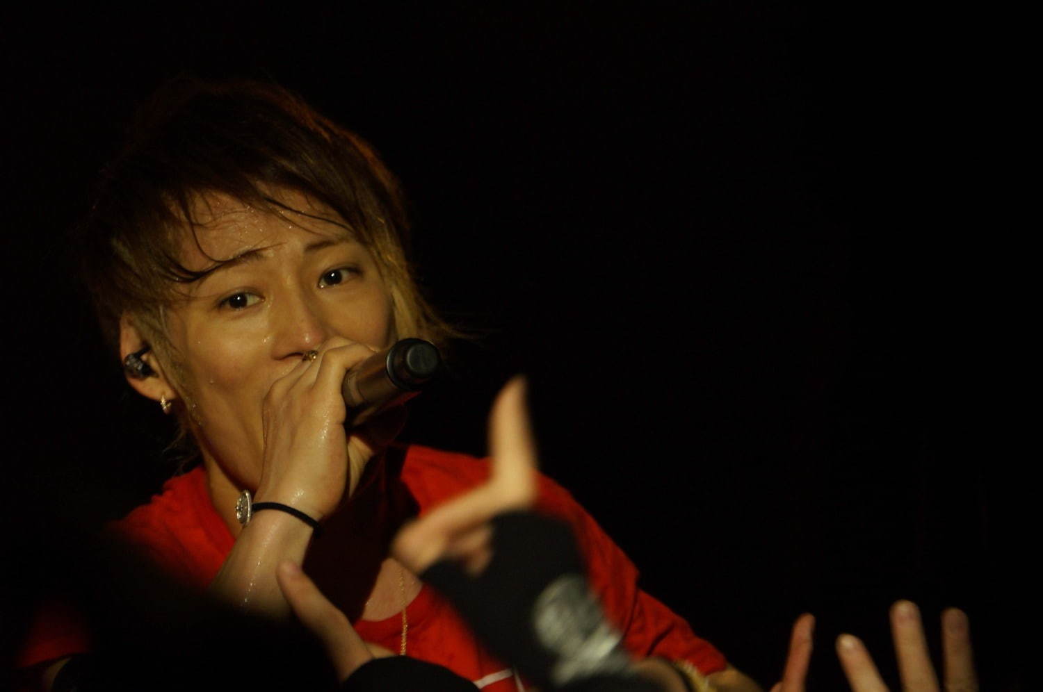 UVERworld DOCUMENTARY THE SONG
©2012 Sony Music Records Inc.