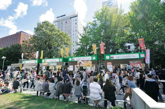 食の祭典「さっぽろオータムフェスト2018」札幌大通公園に、肉料理・ラーメン・ビール・スイーツ集結｜写真12