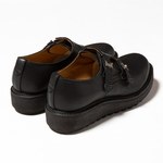 ミーンズワイル初のメンズレザーシューズ、“内側だけ”シャークソール＆“水に強い”防水レザー｜写真8