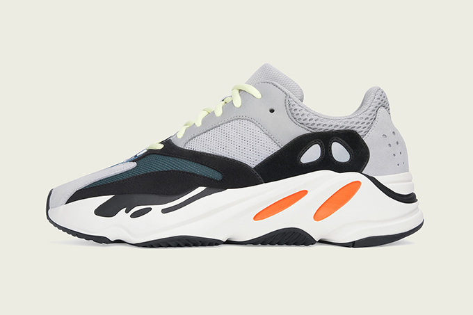アディダス + カニエ・ウエストの新作スニーカー「YEEZY BOOST 700 