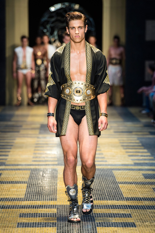 ヴェルサーチェ(VERSACE) 2013年春夏メンズコレクション  - 写真1