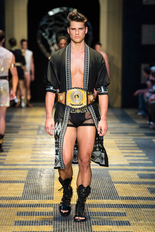 ヴェルサーチェ 2013年春夏<span>コレクション</span> - 写真4