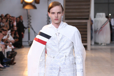モンクレール ガム・ブルー(MONCLER GAMME BLEU) コレクション