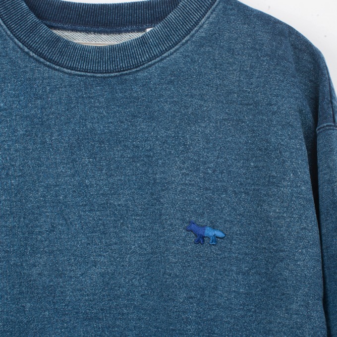 メゾン キツネ × ブルーブルー「インディゴ」を基調としたシャツやスウェットを発売｜写真24