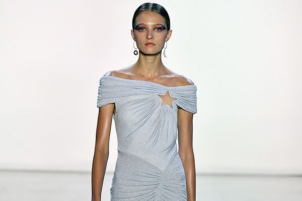 タダシ ショージ(TADASHI SHOJI) コレクション - ファッションプレス