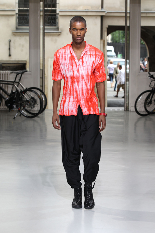 イッセイ ミヤケ メン(ISSEY MIYAKE MEN) 2013年春夏メンズコレクション  - 写真24