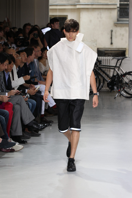 イッセイ ミヤケ メン(ISSEY MIYAKE MEN) 2013年春夏メンズコレクション  - 写真34