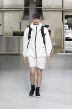 イッセイ ミヤケ メン2013年春夏コレクション - 和紙から生まれた、風を纏うサイクルウェア｜写真1