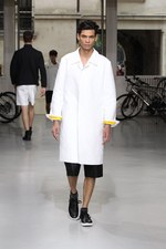 イッセイ ミヤケ メン2013年春夏コレクション - 和紙から生まれた、風を纏うサイクルウェア｜写真8