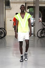 イッセイ ミヤケ メン2013年春夏コレクション - 和紙から生まれた、風を纏うサイクルウェア｜写真29