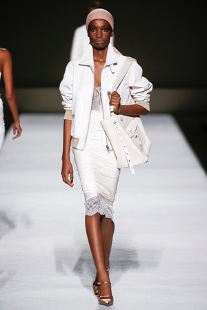 トム フォード(TOM FORD) 2019年春夏ウィメンズコレクション  - 写真12