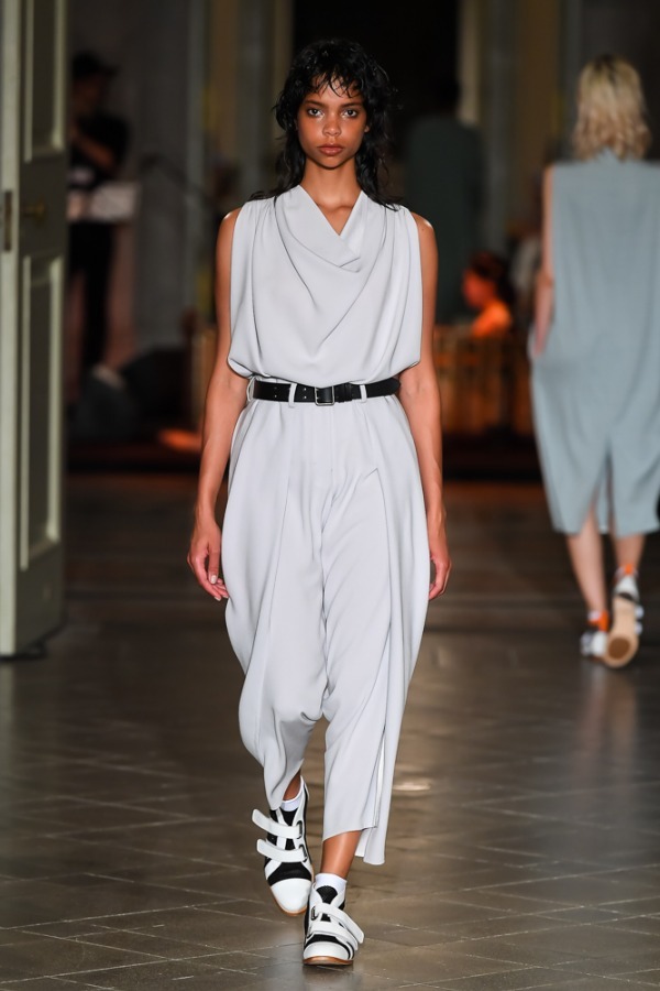 サポートサーフェス 2019年春夏<span>コレクション</span> - 写真11