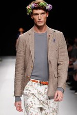 ヴィヴィアン・ウエストウッド マン 2013年春夏コレクション - エレガントなピクニックスタイル｜写真50