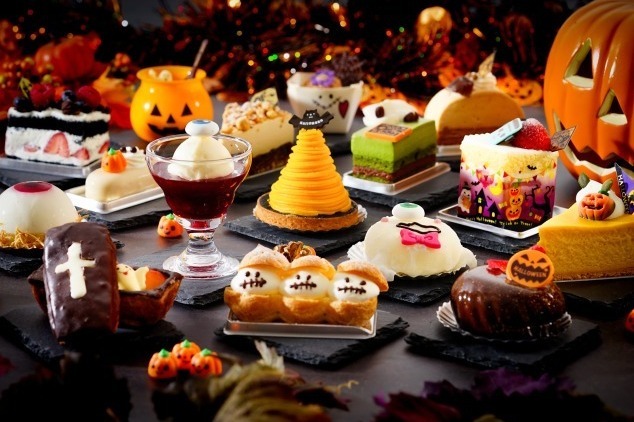 マドレーヌ｜ホテル日航大阪ハロウィンスイーツブッフェ＆アフタヌーンティー、ジャックランタンのモンブランなど