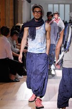 ヨウジヤマモト 2013年春夏メンズコレクション - 風のように自由に生きる流浪の民｜写真40