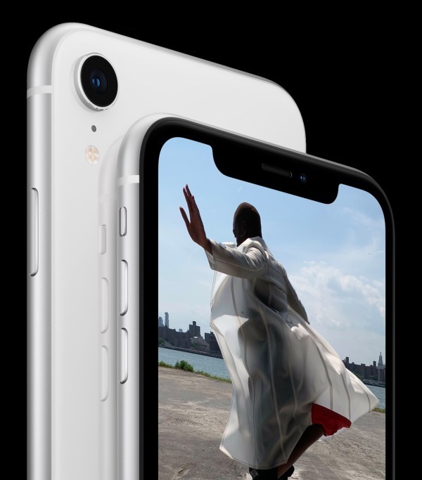 アップルの新型iPhone「iPhone XR」黒、赤、青など全6色展開｜写真8