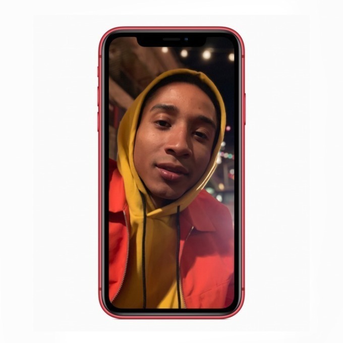 アップルの新型iPhone「iPhone XR」黒、赤、青など全6色展開｜写真13