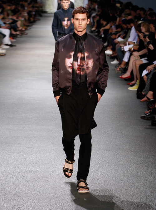 ジバンシィ バイ リカルド ティッシ (Givenchy by Riccardo Tisci) 2013年春夏メンズコレクション  - 写真23