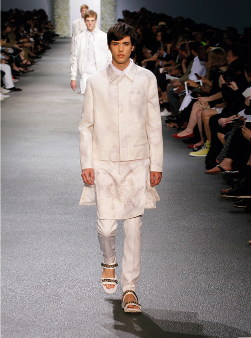 ジバンシィ バイ リカルド ティッシ (Givenchy by Riccardo