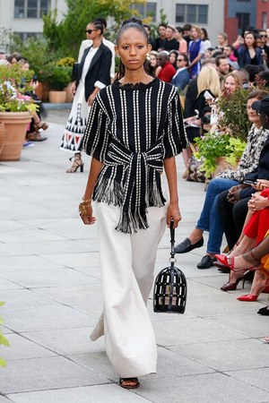 オスカー デ ラ レンタ(Oscar de la Renta) 2019年春夏ウィメンズコレクション  - 写真22