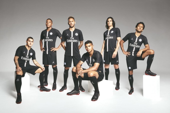 NIKE ナイキ ジョーダンブランド × PSG パリ・サンジェルマン コラボ