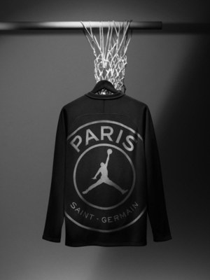 ナイキ ジョーダン ブランドx仏フットボールクラブpsgが初コラボ ロゴを融合したウェアやスニーカー ファッションプレス