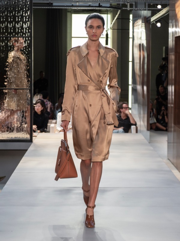 バーバリー 2019年春夏<span>コレクション</span> - 写真51