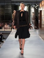 バーバリー 19春夏ウィメンズコレクション - 英国の折衷主義を讃えて、リカルド・ティッシ初シーズン｜写真38