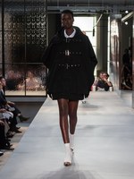 バーバリー 19春夏ウィメンズコレクション - 英国の折衷主義を讃えて、リカルド・ティッシ初シーズン｜写真61
