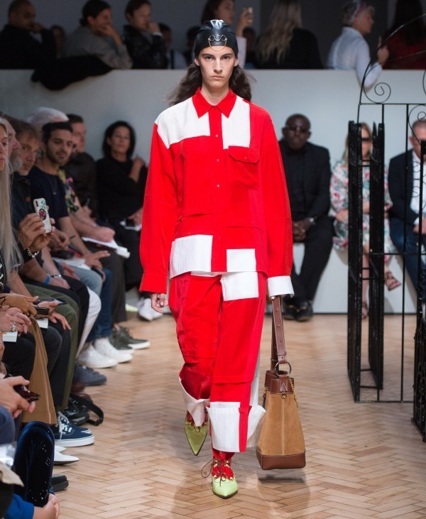 ジェイ ダブリュー アンダーソン(JW Anderson) 2019年春夏ウィメンズコレクション  - 写真10