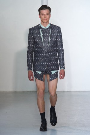 ミュグレー(MUGLER) 2013年春夏メンズコレクション  - 写真24