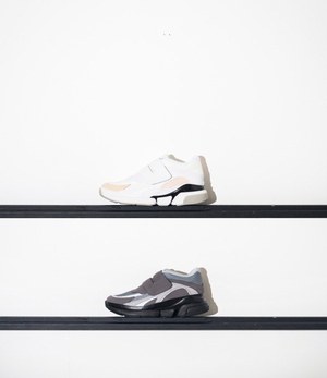 ORPHIC ミスタージェントルマン　コラボスニーカー