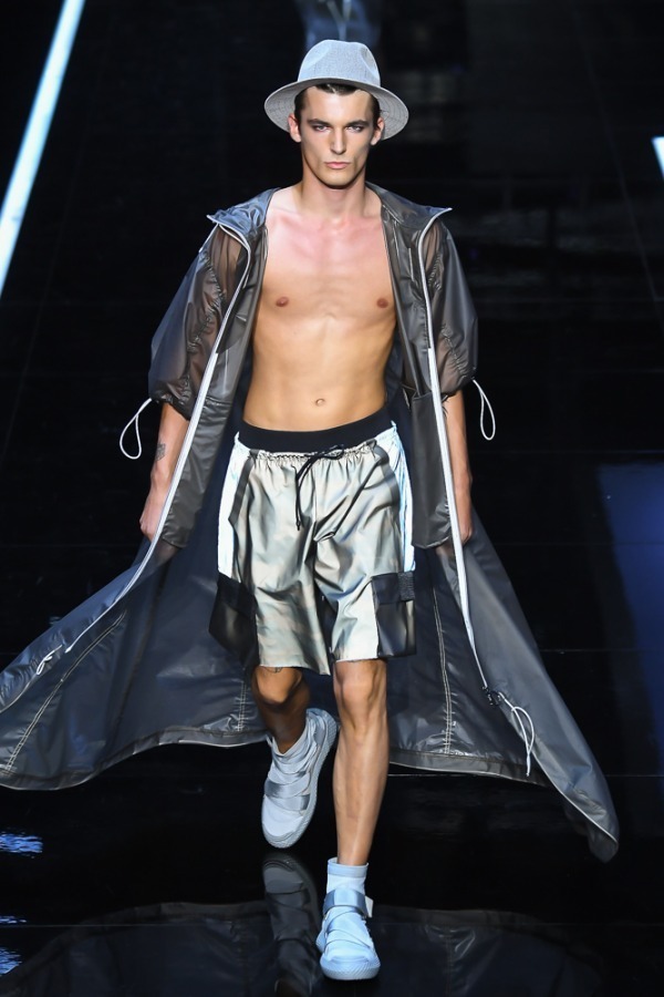 エンポリオ アルマーニ(EMPORIO ARMANI) 2019年春夏メンズコレクション  - 写真3