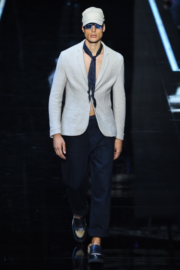 エンポリオ アルマーニ(EMPORIO ARMANI) 2019年春夏メンズコレクション  - 写真44