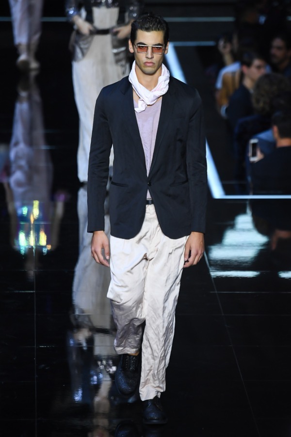 エンポリオ アルマーニ(EMPORIO ARMANI) 2019年春夏メンズコレクション  - 写真48