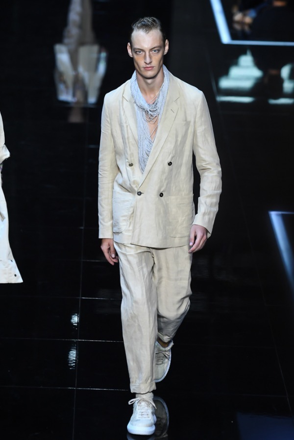 エンポリオ アルマーニ(EMPORIO ARMANI) 2019年春夏メンズコレクション  - 写真50